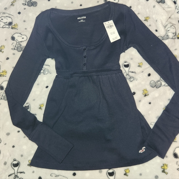 Sold On Depop Hollister Tie Back Babydoll Top BNWT - Picture 2 of 5